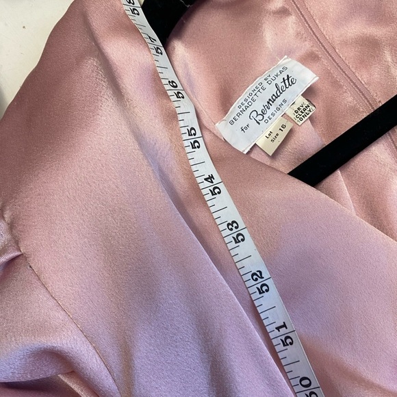 COPY - 70s Vintage Pink gown by “For Bernadette” - Picture 10 of 10